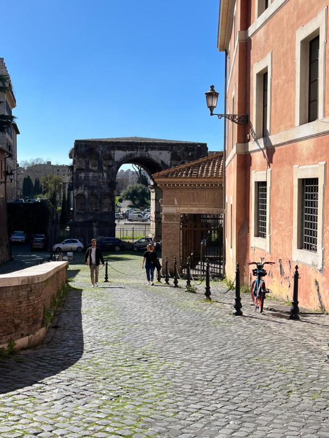 Shabby Roman Studio- Ai Fori Imperiali 외부 사진